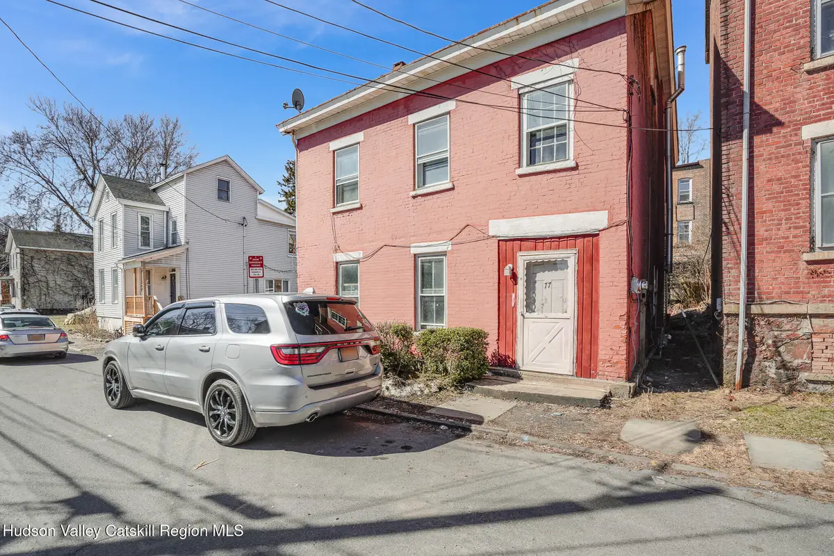 77 W Union Street, Kingston, NY 12401 - #1