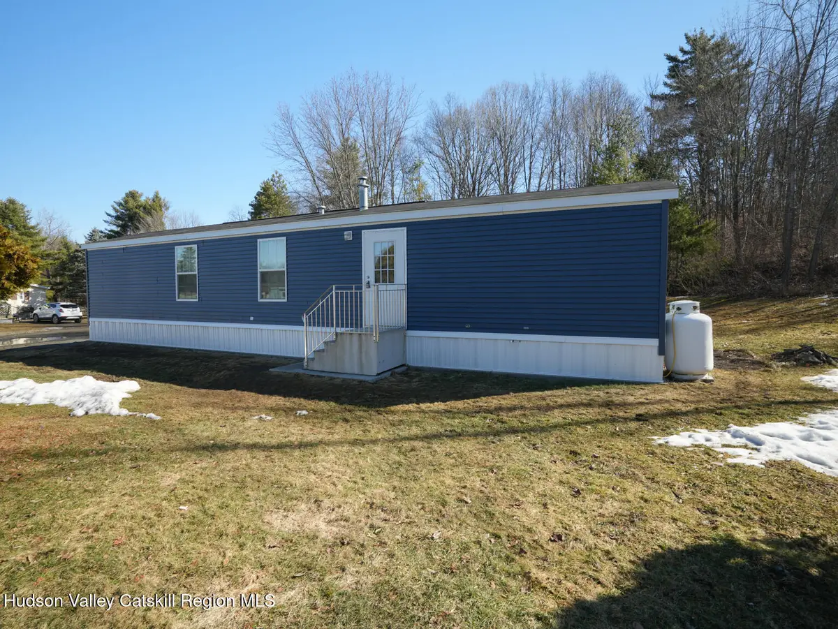 24 Birch Way, Pittstown, NY 12185 - #1