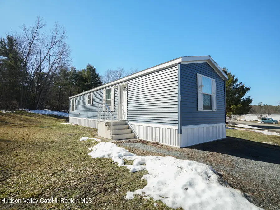 24 Birch Way, Pittstown, NY 12185 - #3