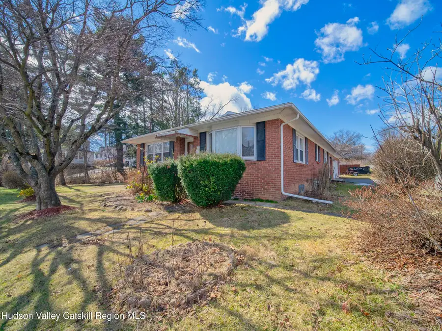 377 E Chester Street, Kingston, NY 12401 - #3