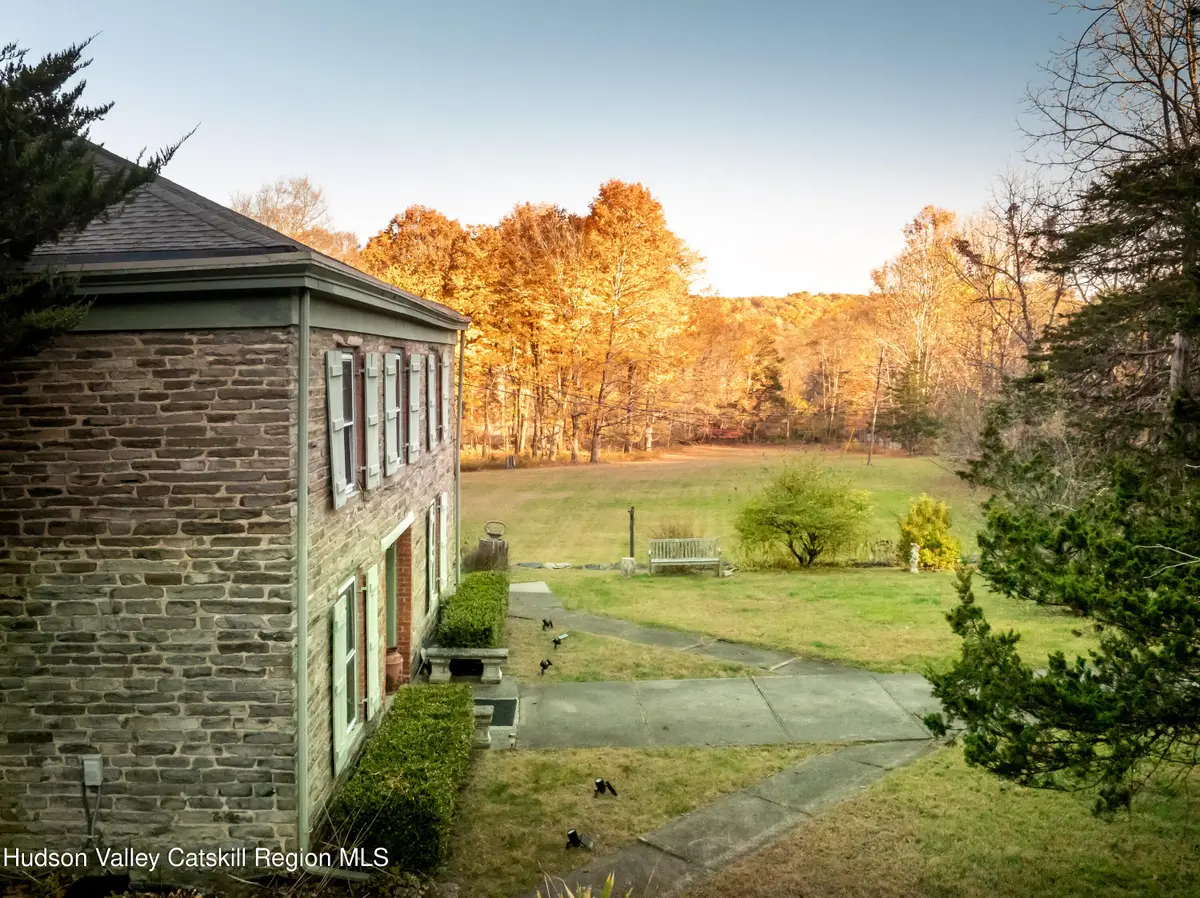 668 N Chodikee Lake Road, Highland, NY 12528 - #1