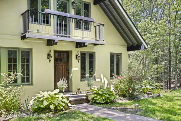 40 Northwoods Road, Saugerties, NY 12477