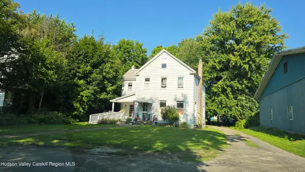 110 Hudson Avenue, Chatham, NY 12037