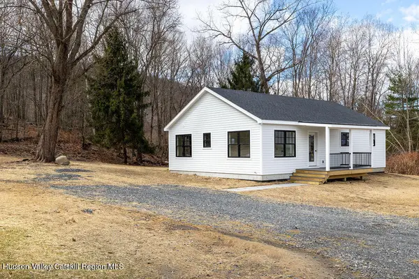 217 Anthony St. Ext., Copake, NY 12516