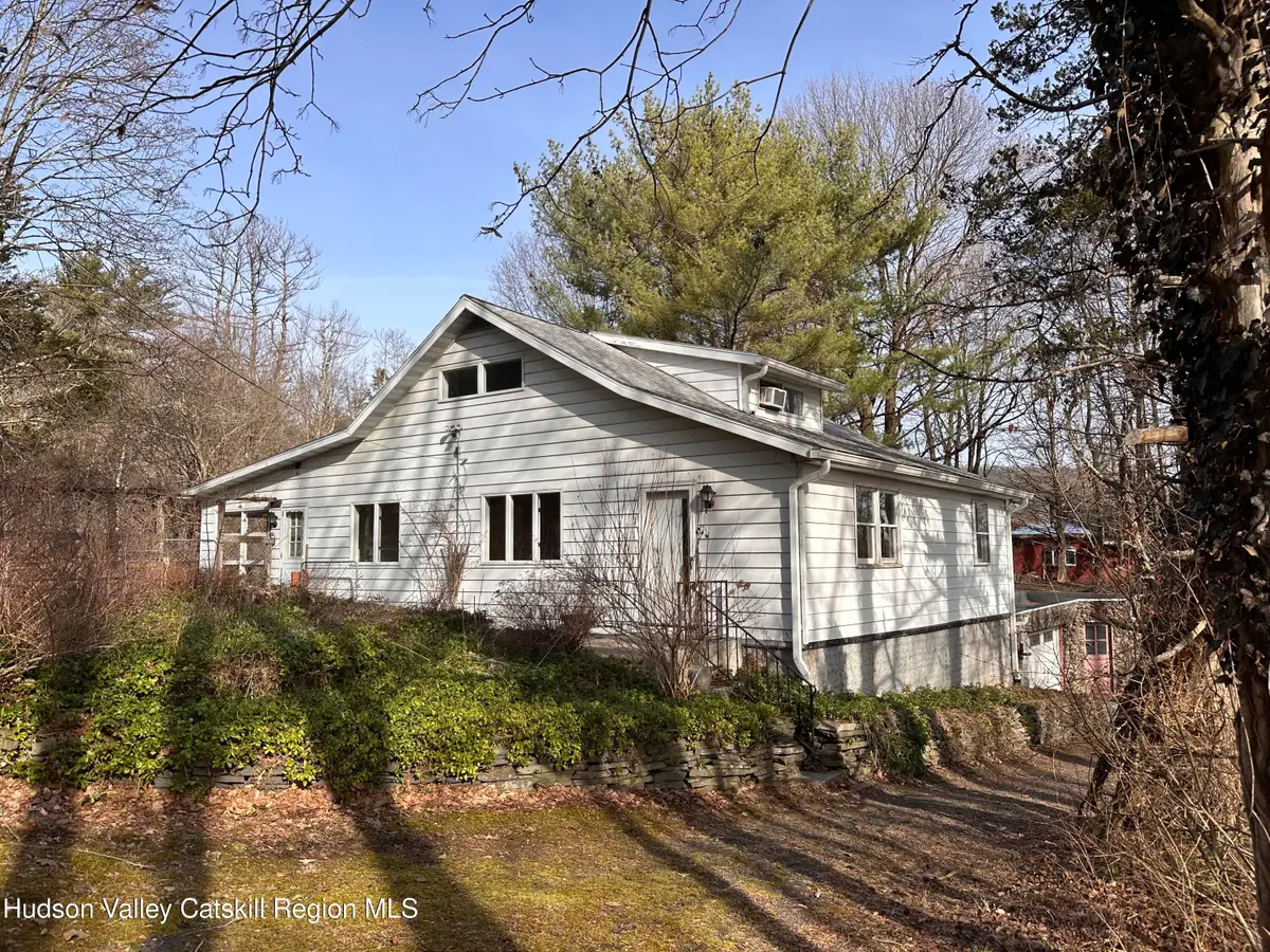 197 Old Route 32, Saugerties, NY 12477 - #1