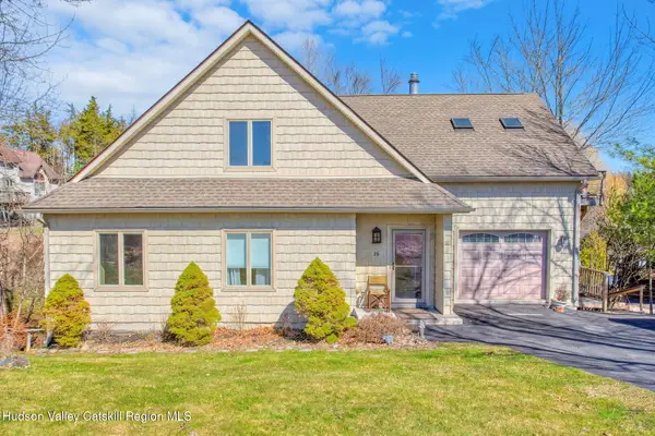 15 Strange Court #Pp28, Athens, NY 12015