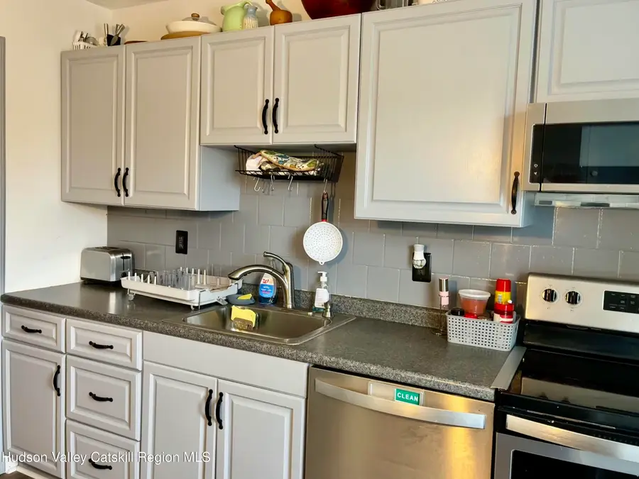 9 Huguenot Street #6, New Paltz, NY 12561 - #2