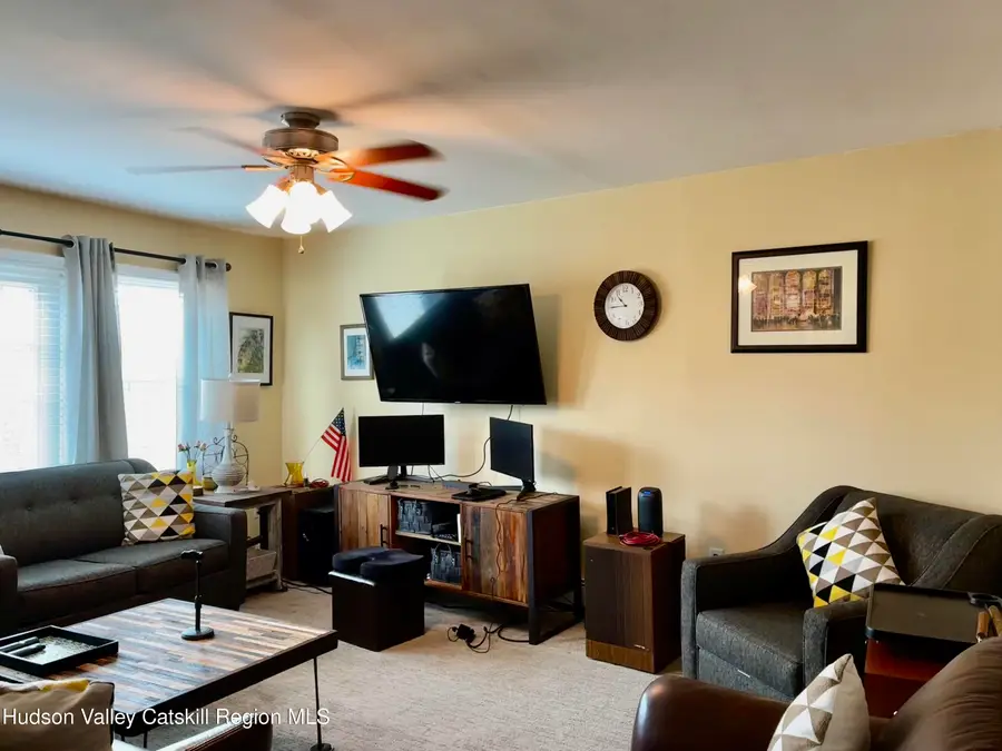 9 Huguenot Street #6, New Paltz, NY 12561 - #3