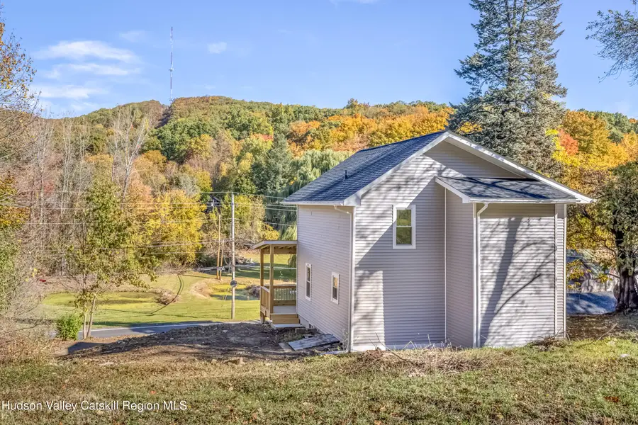 534 U.s. 44 55, Highland, NY 12528 - #2