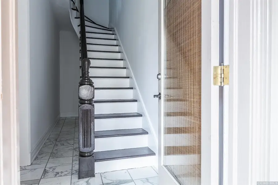 11 S South 6th Street, Hudson, NY 12534 - #2