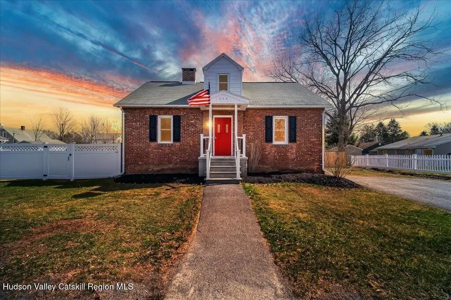 229 Bayard Street, Port Ewen, NY 12487 - #2