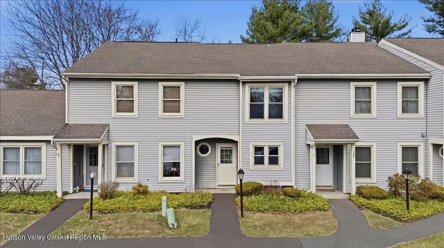 10 Minuteman Court, Clifton Park, NY 12065 - #2