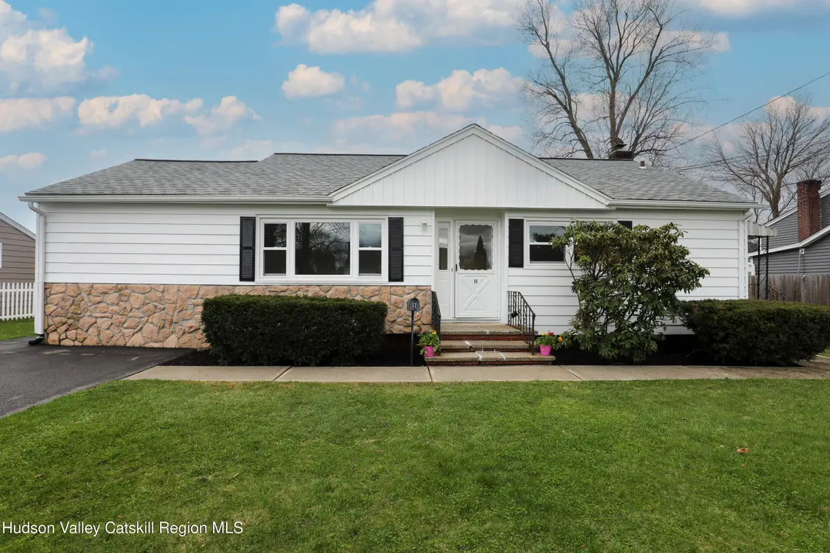 11 Mountain View Avenue, Saugerties, NY 12477 - #1