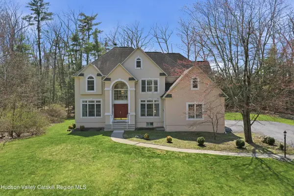 45 Tall Oaks Drive, Kingston, NY 12401