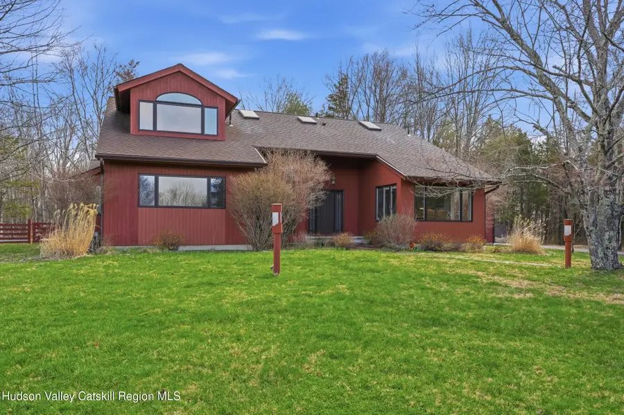 6 Tall Pines Road, New Paltz, NY 12561 - #2