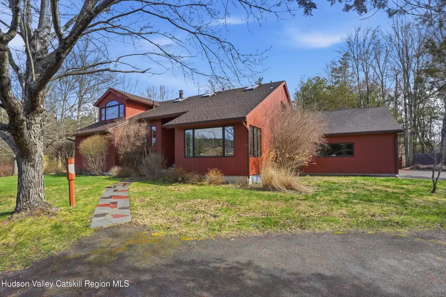 6 Tall Pines Road, New Paltz, NY 12561 - #3