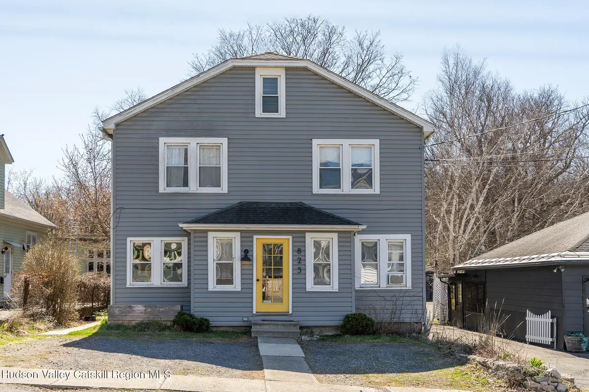 825 Union Street, Hudson, NY 12534 - #1