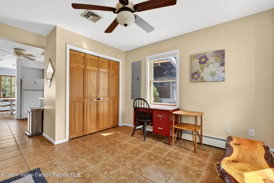 205 Esopus Creek Road, Saugerties, NY 12477 - #3