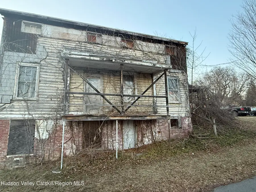 2 N Montgomery, Athens, NY 12015 - #3
