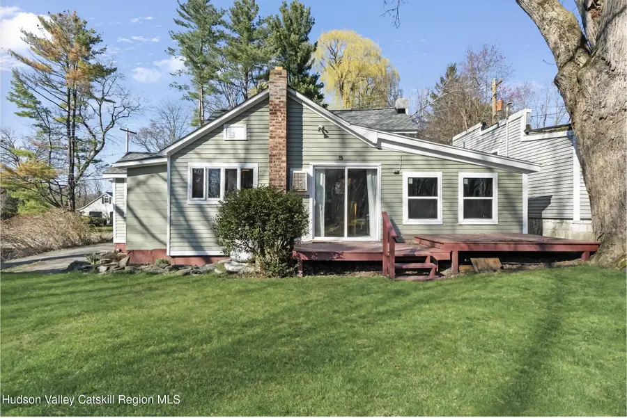 13 Hudson Avenue, Stuyvesant, NY 12173 - #3