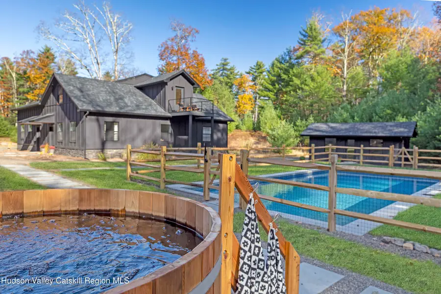 130 Cedar Drive, Kerhonkson, NY 12446 - #2