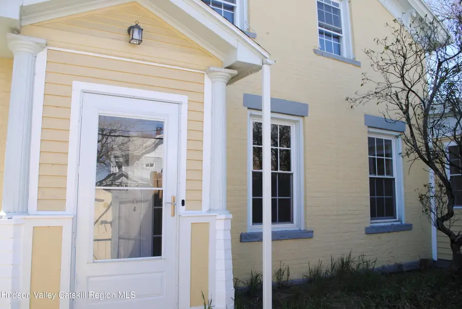 222 Broadway, Port Ewen, NY 12466 - #3