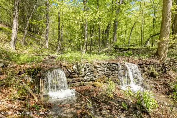 400 Overlook Drive, Hillsdale, NY 12529