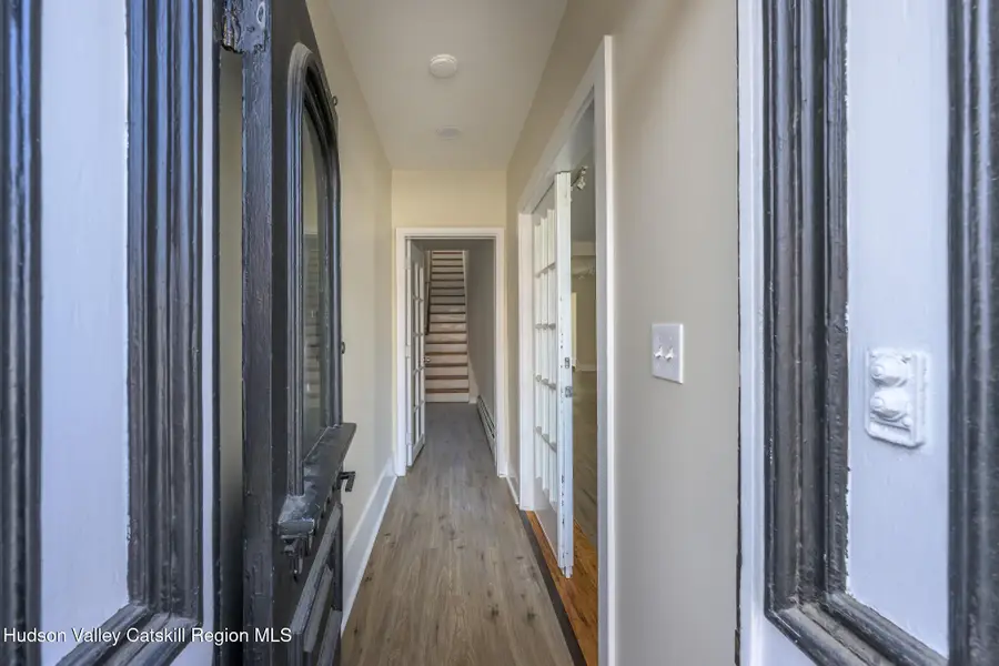 237 Warren Street, Hudson, NY 12534 - #3