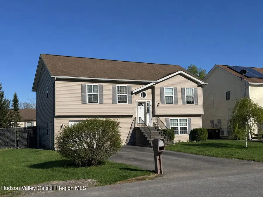 36 Arthur Avenue, Hudson, NY 12534 - #2