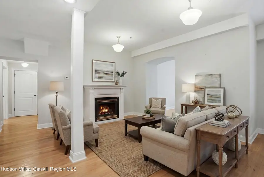 214 W Chestnut Street #Unit 106, Kingston, NY 12401 - #3