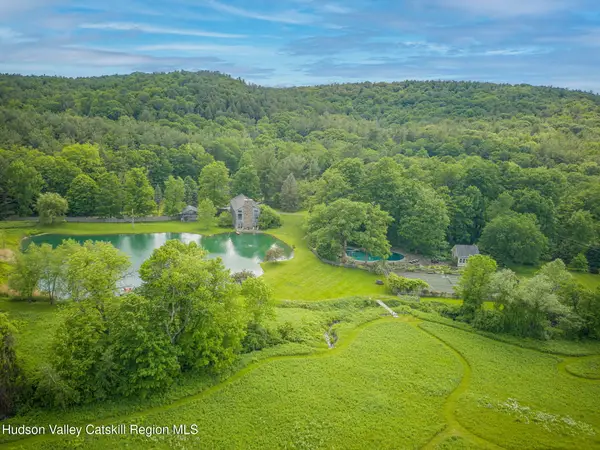 174 Ten Broeck Road, Chatham, NY 12037