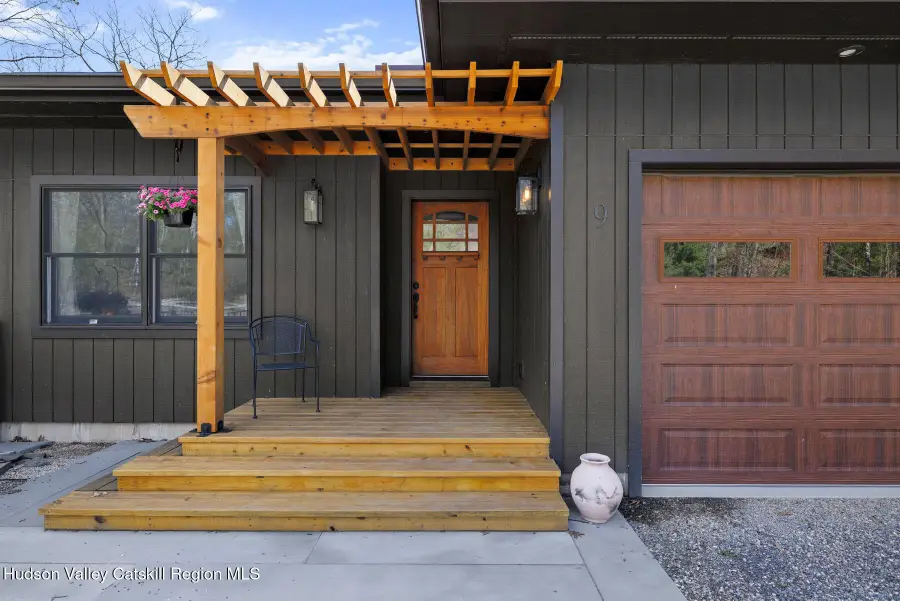 9 Chesters Place, Woodstock, NY 12498 - #2