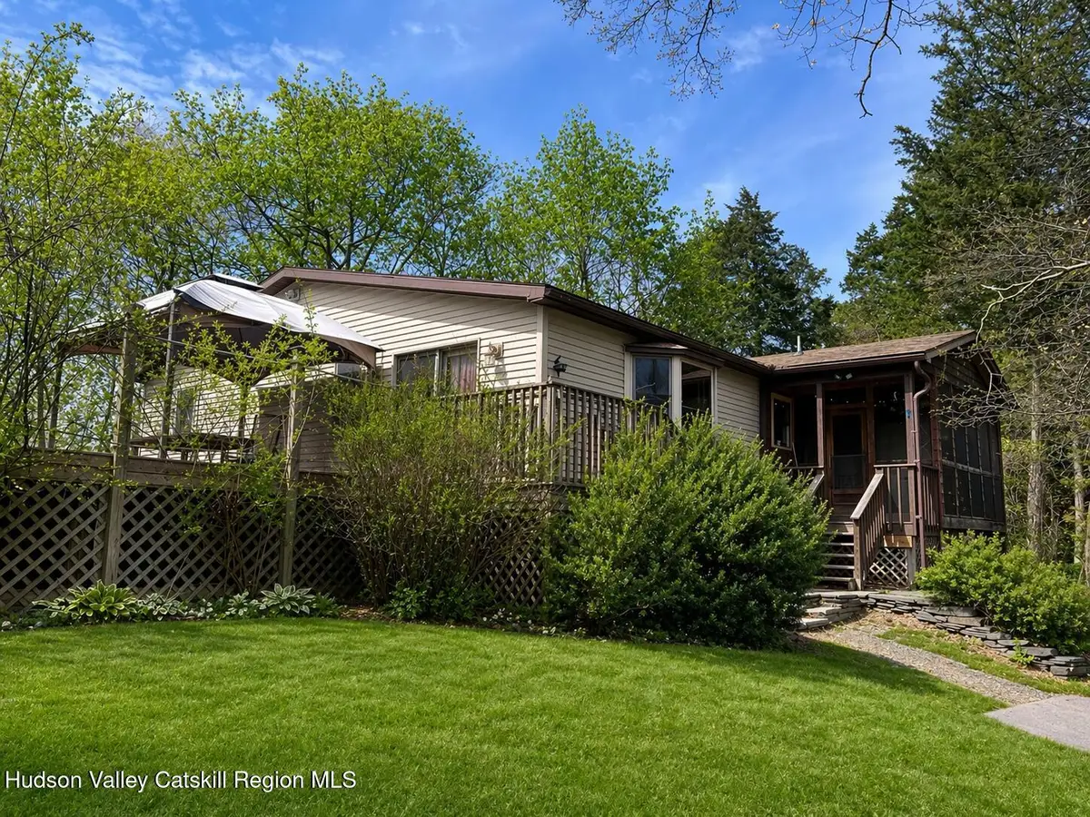 174 North Drive, Saugerties, NY 12477 - #1
