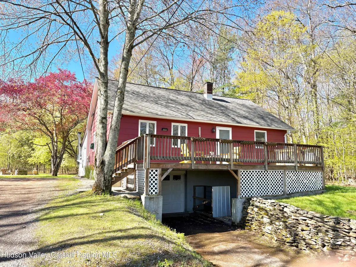 81 Mountain Turnpike Road, Catskill, NY 12414 - #1