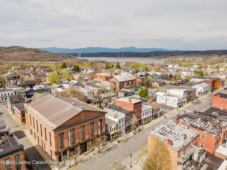 323 Warren Street, Hudson, NY 12534 - #3