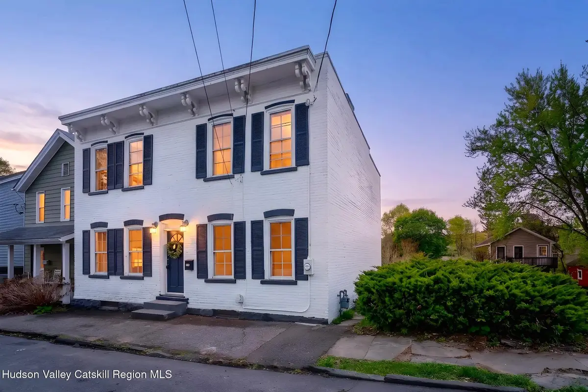 72 Hunter Street, Kingston, NY 12401 - #1