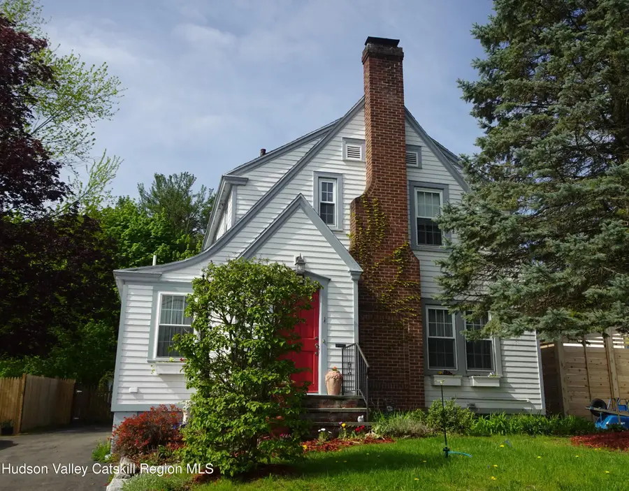 1 Storm Avenue, Hudson, NY 12534 - #2