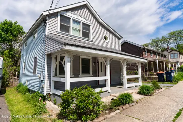 15 Charles Street, Rhinebeck, NY 12572