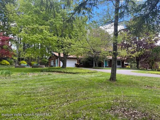 84 Climer Circle, Averill Park, NY 12018 - #2