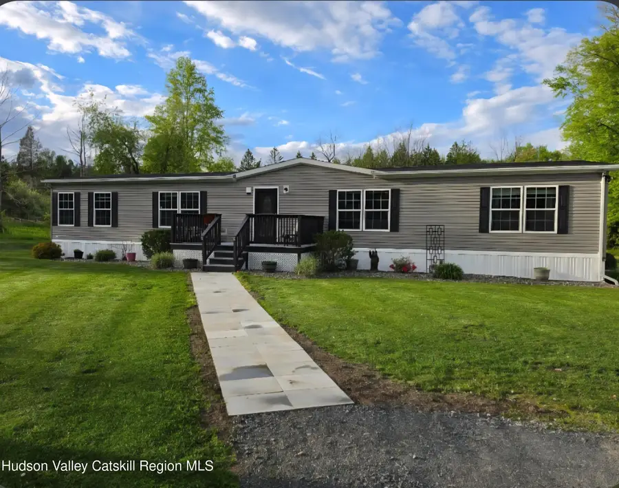 25 Doris Lane, Lake Katrine, NY 12449 - #2