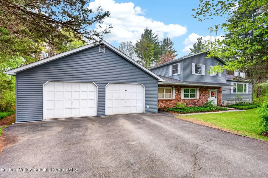 35 Cedar Ridge Road, Stone Ridge, NY 12484 - #2