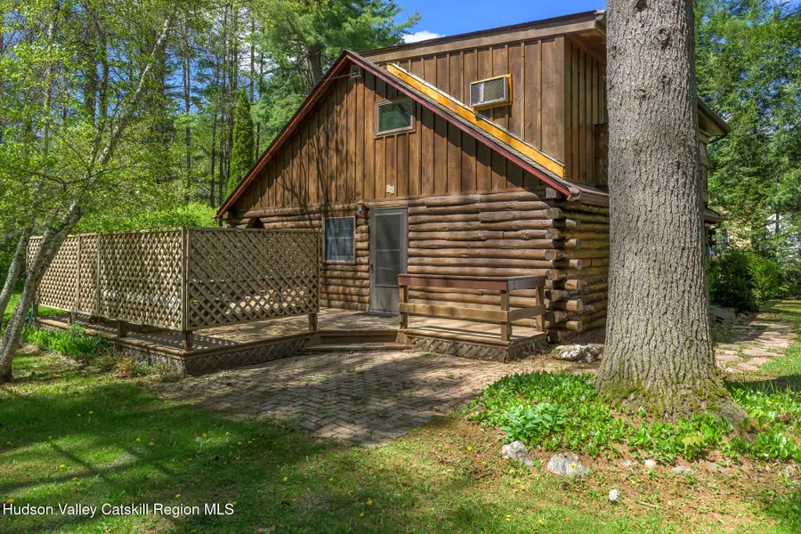 34 Queechy Shore Beach Road, East Chatham, NY 12060 - #3