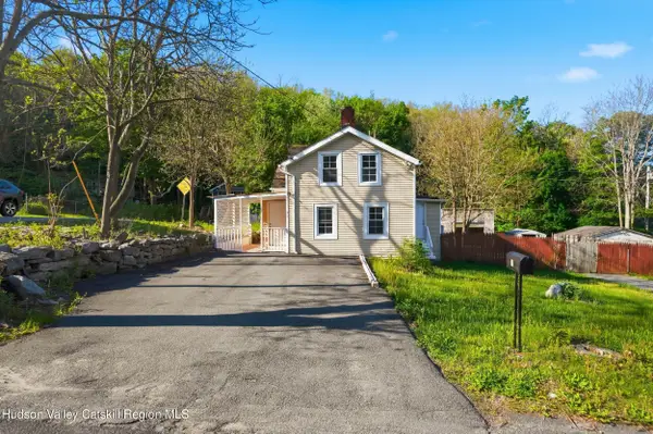 31 Chapel Street, Ellenville, NY 12428