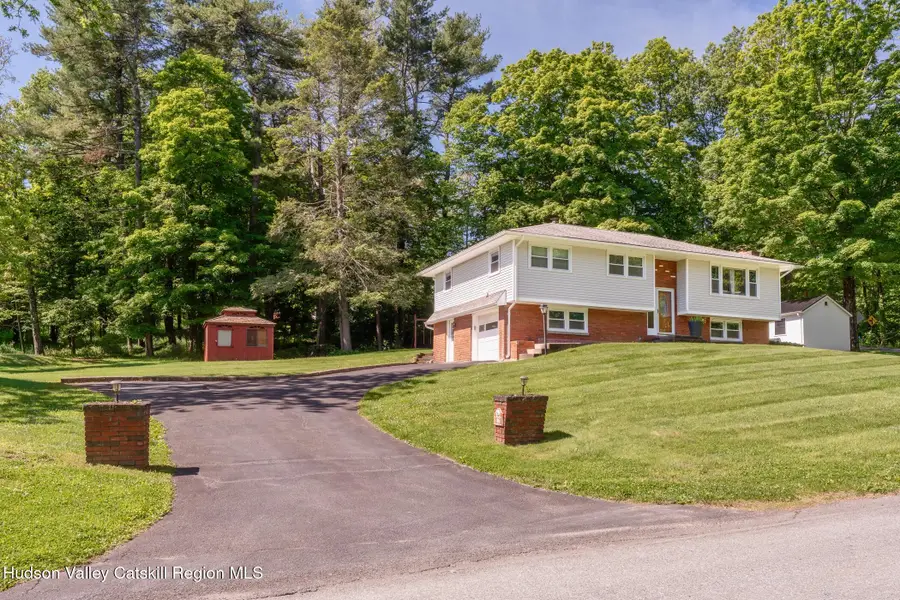 105 Alda Drive, Kingston, NY 12401 - #2