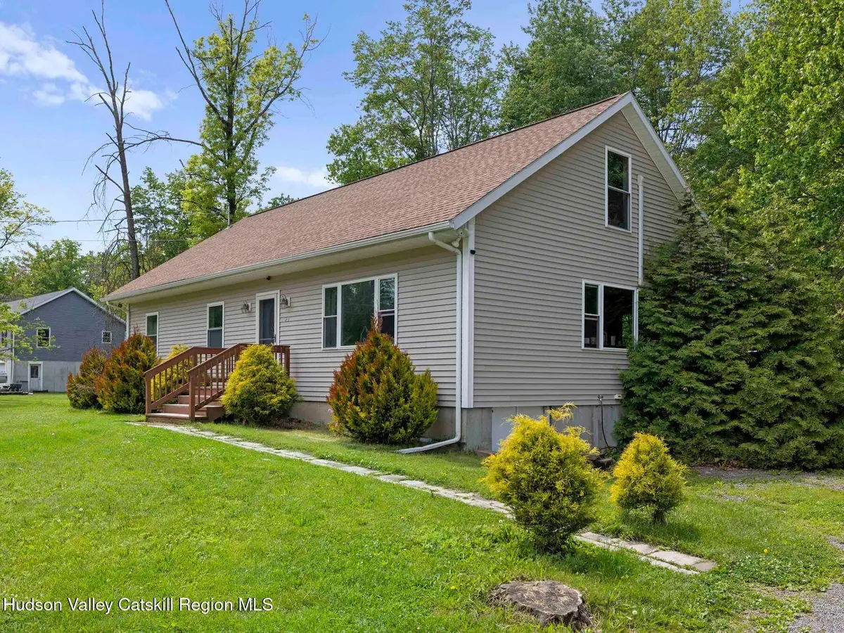 21 Pine Street, West Hurley, NY 12491 - #1