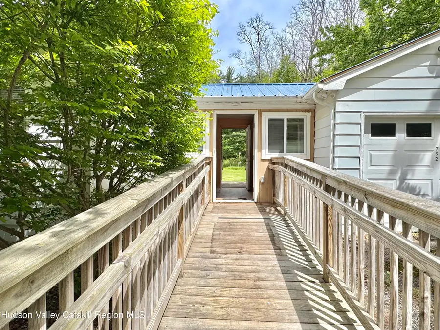752 Old Route 23, Acra, NY 12405 - #2