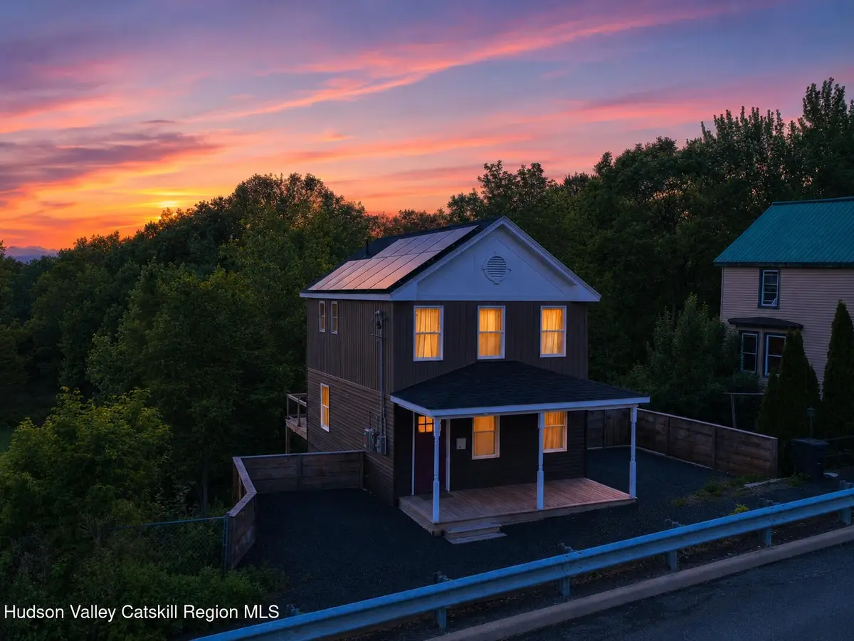 631 Main Street, Catskill, NY 12414 - #1