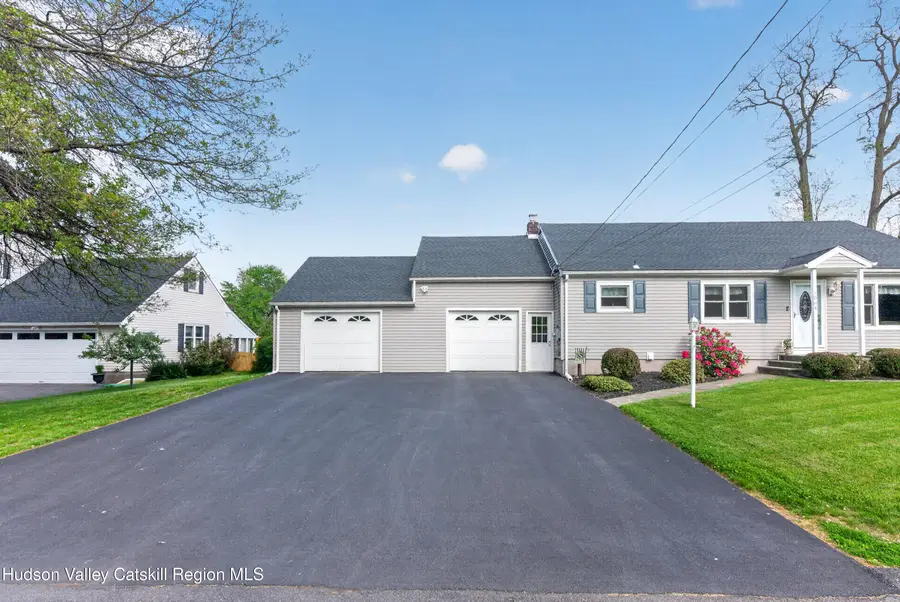 1084 Codwise Street, Kingston, NY 12401 - #2