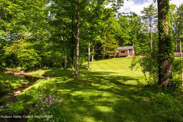 196 Maple Avenue, Acra, NY 12405