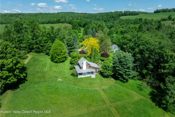90-92 Steam Hollow Road, Ellenville, NY 12428